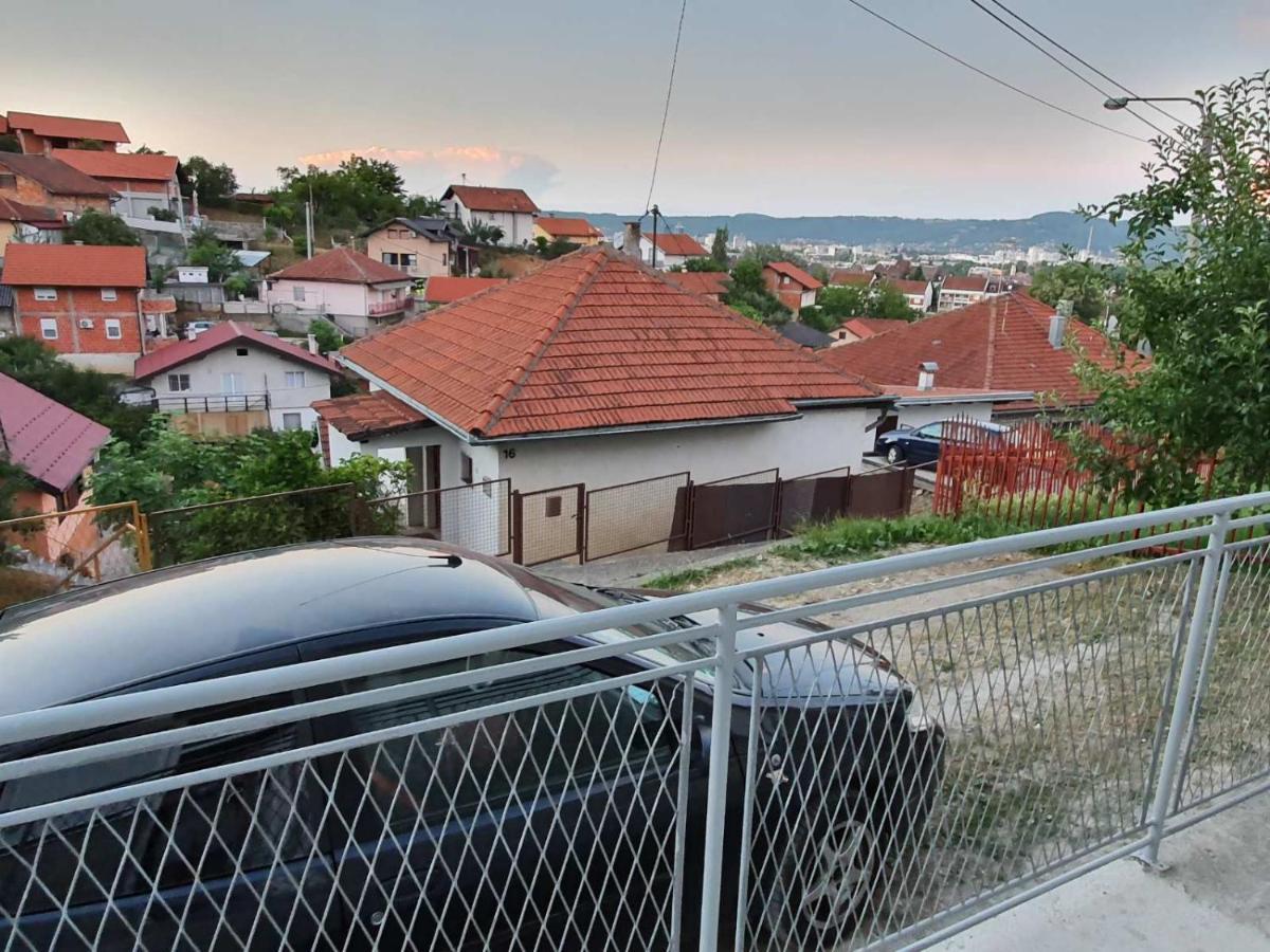 Apartmani Sarti באניה לוקה מראה חיצוני תמונה