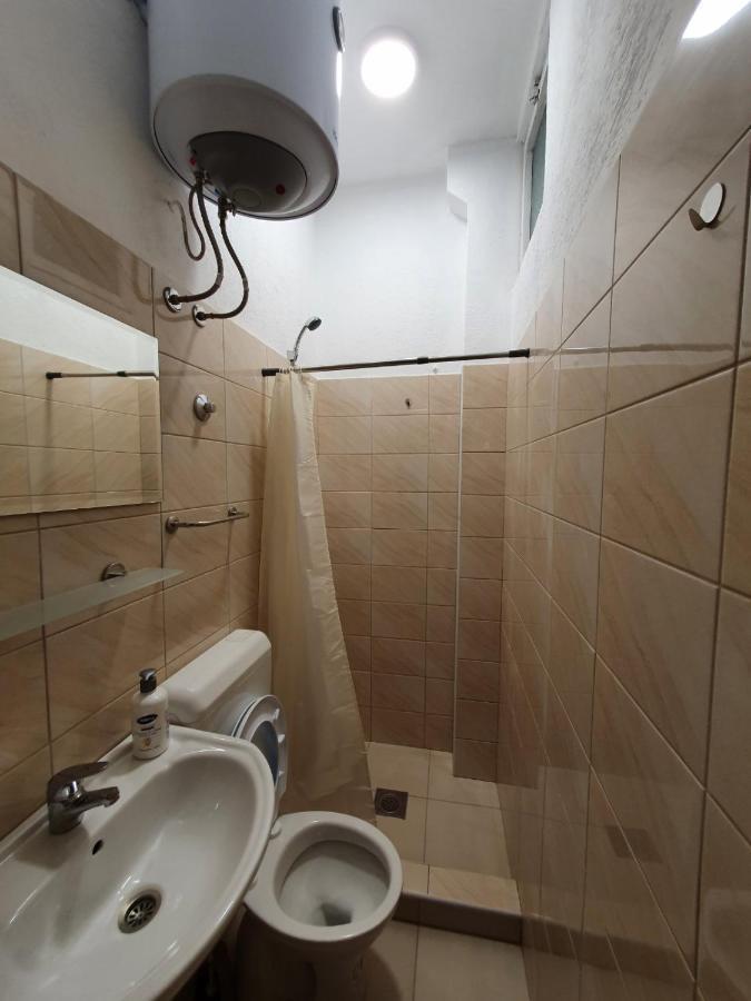 Apartmani Sarti באניה לוקה מראה חיצוני תמונה